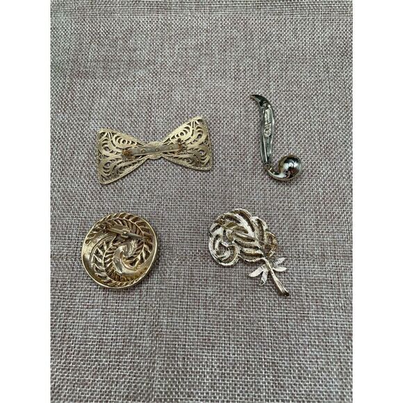 Vintage Bundle of 4 Broaches Pins Goldtone Stamped - Picture 12 of 12